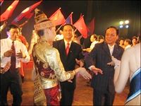 Đôi nét về dân ca, dân vũ Lào