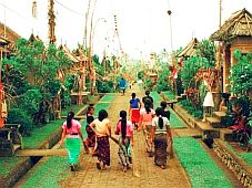 Bali (Indonesia), vẻ đẹp đời thường quyến rũ