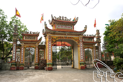 Về thăm Đền Cùng Giếng Ngọc (Bắc Ninh)