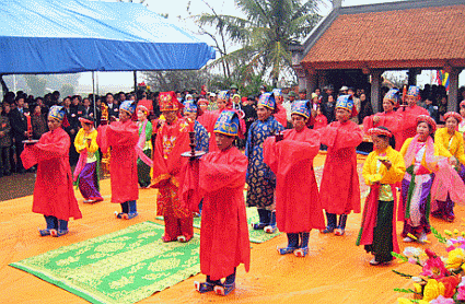 Phú Thọ: Khai hội Đền Lăng Sương