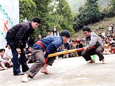 Yên Bái: Khai thác thế mạnh các môn thể thao dân tộc
