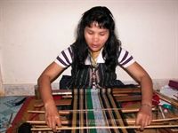 Thừa Thiên-Huế: Mở rộng nghề dệt thổ cẩm truyền thống