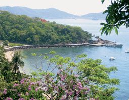 Thắng cảnh lầu Bảo Đại ở Nha Trang