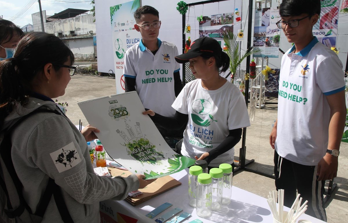 Du lịch cùng chung tay bảo vệ môi trường ở Đồng bằng sông Cửu Long