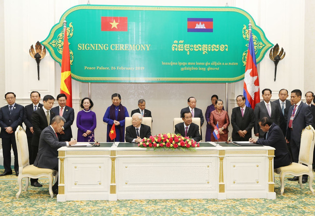 Vietnam Airlines và Bộ Du lịch Campuchia hợp tác phát triển du lịch giai đoạn 2019-2021