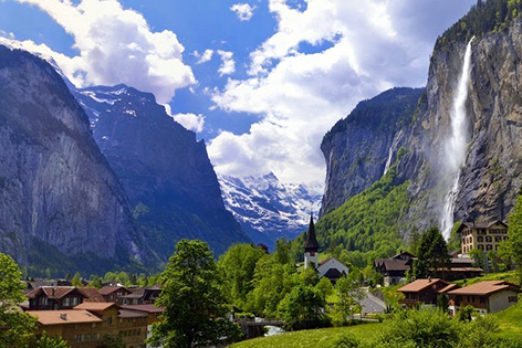 Đến Thụy Sỹ khám phá thung lũng của 72 ngọn thác