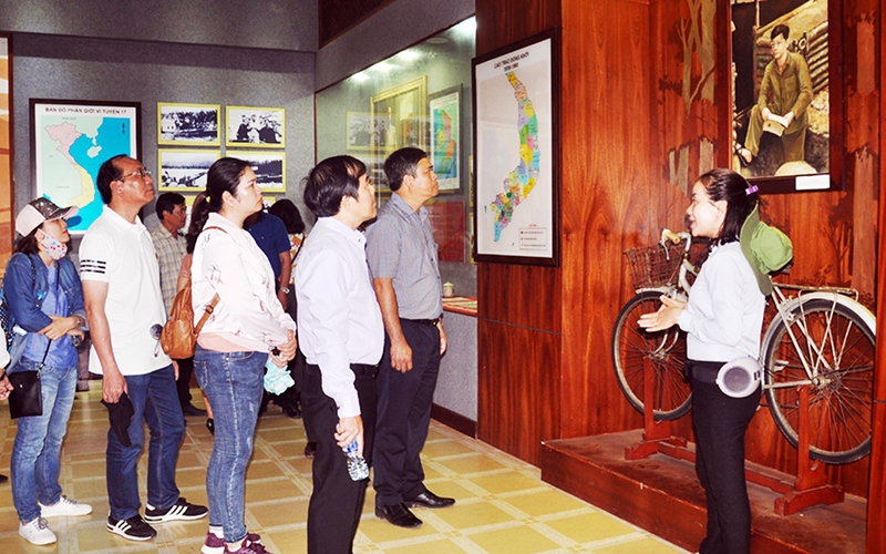 Tây Ninh xây dựng du lịch thành ngành kinh tế mũi nhọn