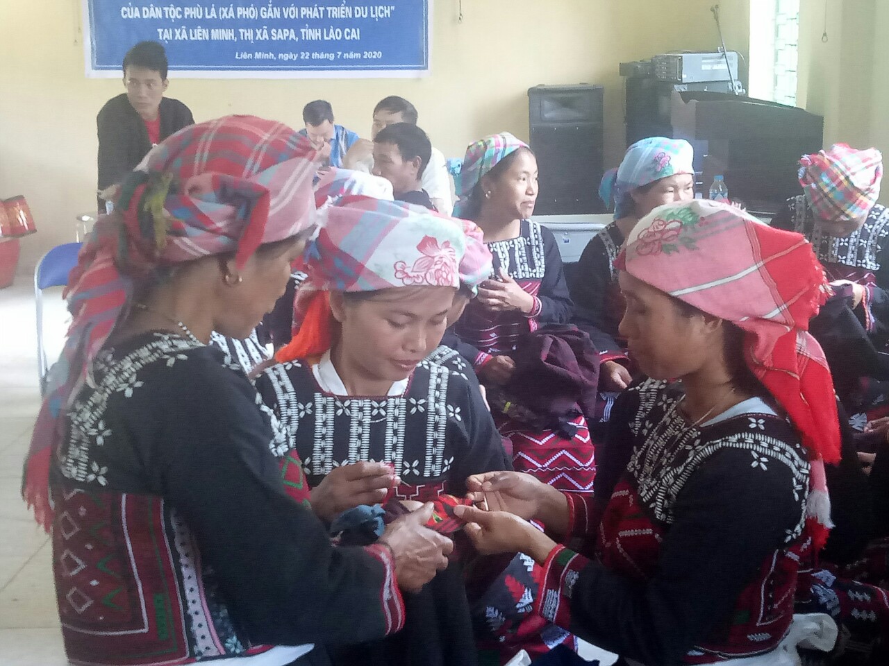 Lào Cai: Gắn dạy nghề truyền thống với phát triển du lịch