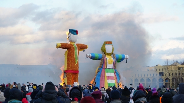 Maslenitsa - Lễ hội Tiễn mùa đông ở nước Nga