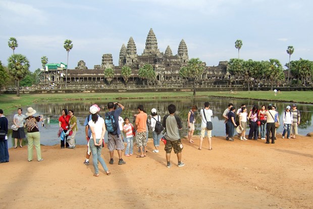 Campuchia miễn thuế cho các nhà hàng, khách sạn và hãng lữ hành
