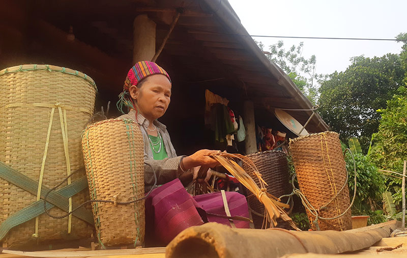Gìn giữ và phát triển nghề đan lát truyền thống