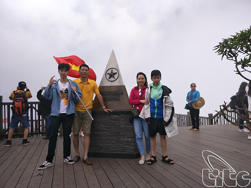 Chinh phục đỉnh Fansipan – Nóc nhà Đông Dương