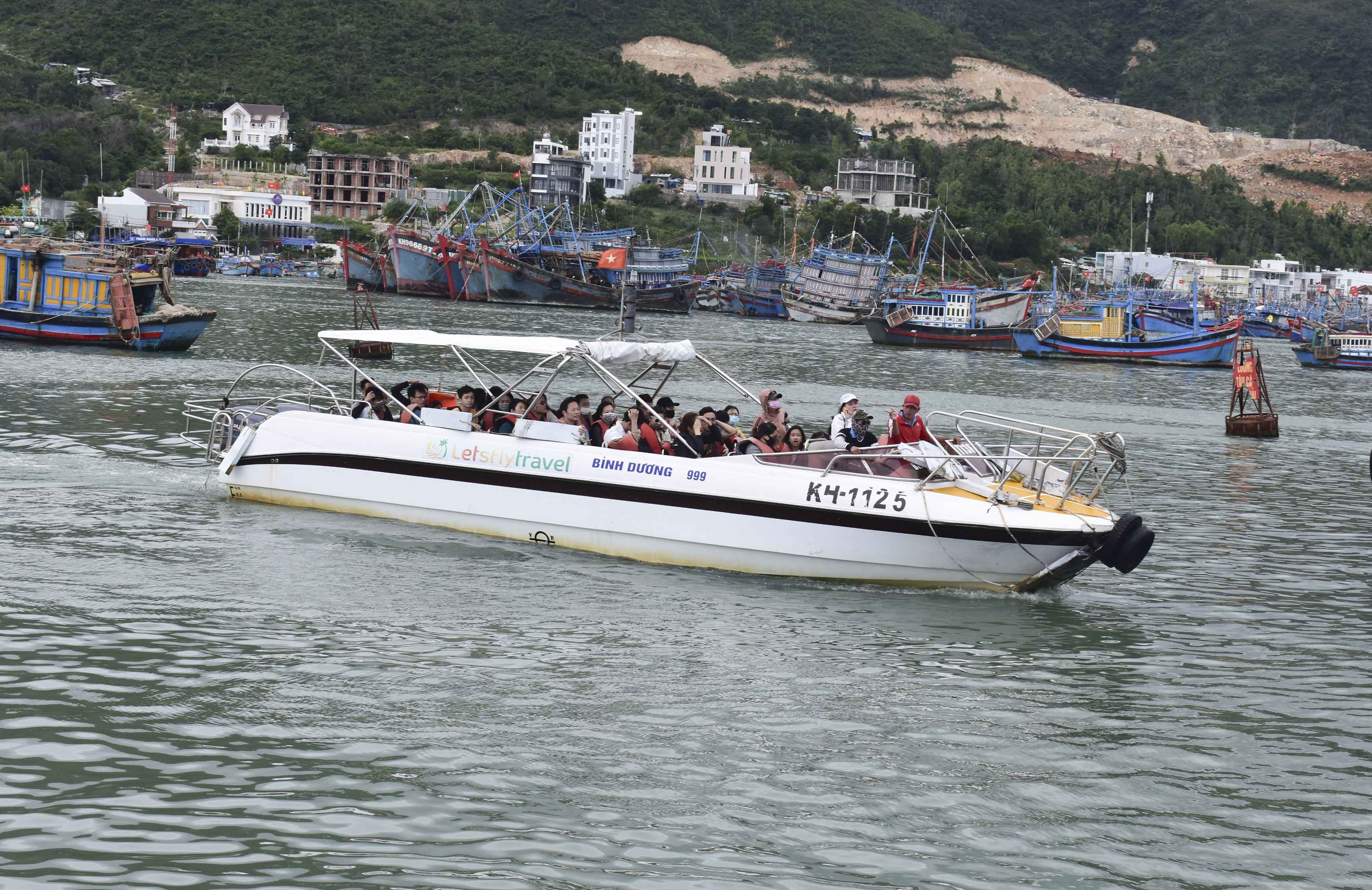 Khánh Hòa đón 20.000 khách trong dịp Tết Dương lịch 2021