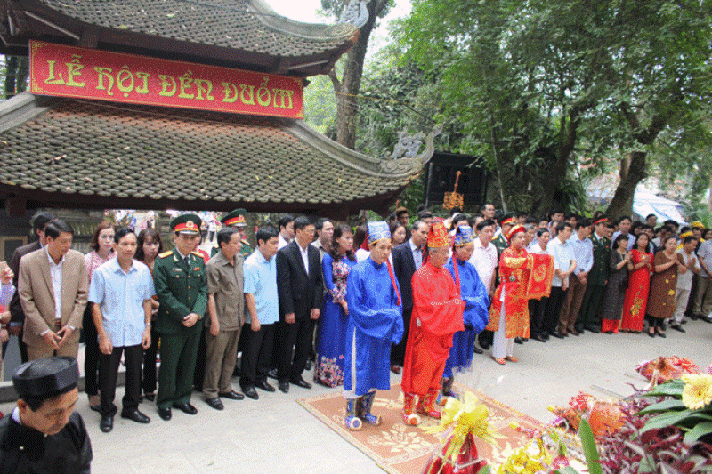 Thái Nguyên dừng nhiều lễ hội lớn, tập trung chống dịch