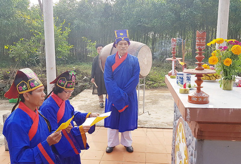 Lễ hạ nêu ở làng Gia Bình (Gio Linh, Quảng Trị)