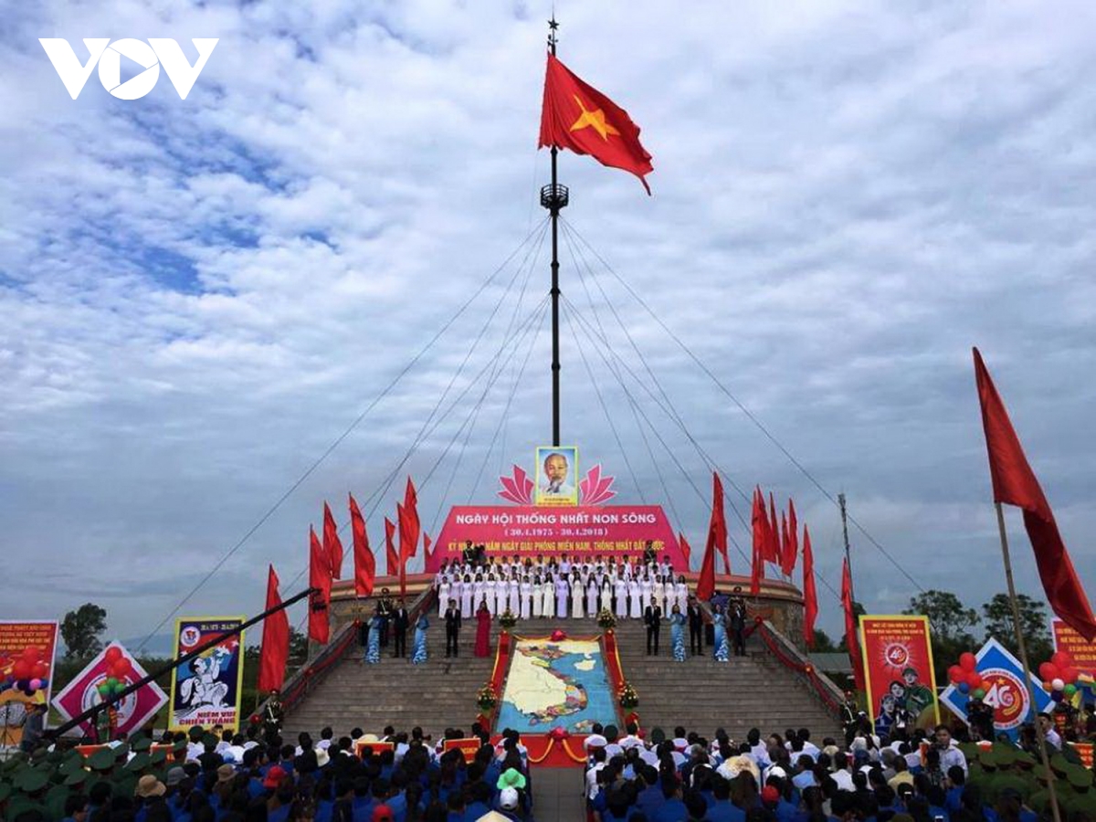 Khai trương du lịch biển Quảng Trị trong lễ hội “Thống nhất non sông”  