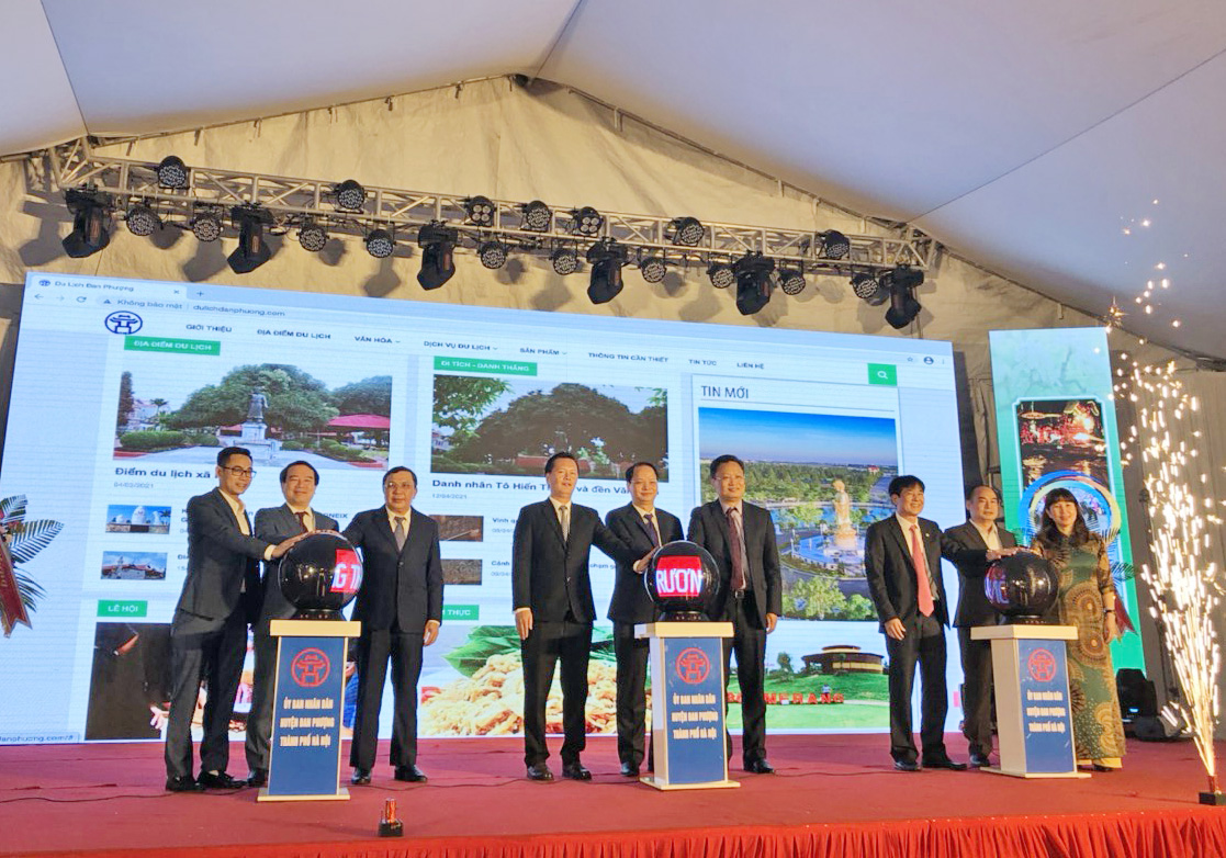 Phó Tổng cục trưởng Hà Văn Siêu dự lễ công bố điểm du lịch xã Hạ Mỗ và Khu sinh thái Đan Phượng (Hà Nội) 