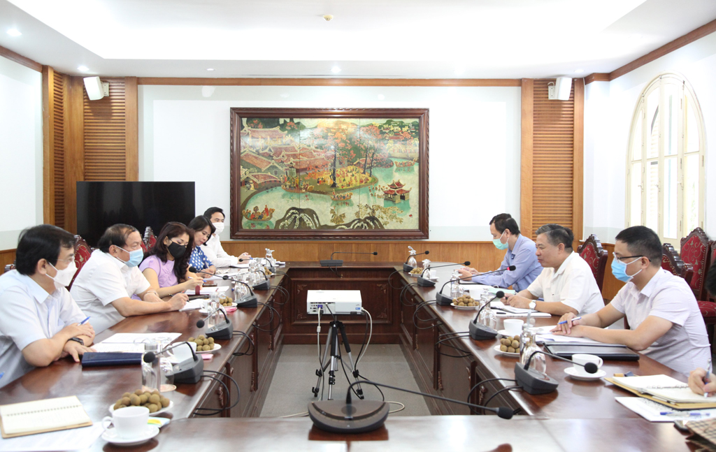 Bộ trưởng Nguyễn Văn Hùng tiếp và làm việc với tân Đại sứ Việt Nam tại Campuchia Nguyễn Huy Tăng