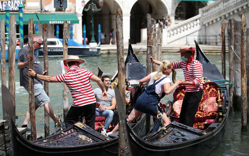 Venice (Italy) khuyến khích du lịch chậm