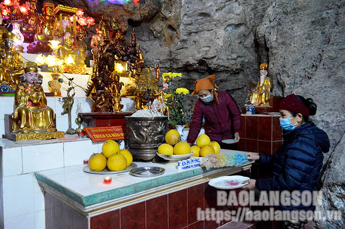 Lạng Sơn: Quan tâm bảo tồn, phát huy giá trị di tích chùa Tà Lài
