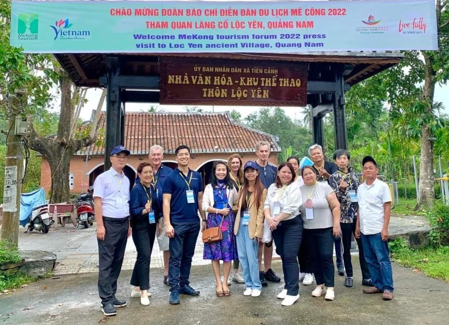 Đoàn báo chí quốc tế tham quan, tìm hiểu du lịch tại Tiên Phước (Quảng Nam)