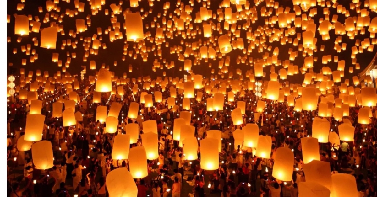 Thái Lan bắt đầu tuần lễ hội đèn hoa đăng rực rỡ sắc màu