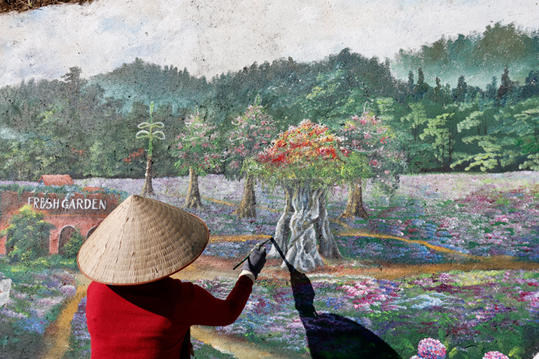 Lâm Đồng: Đà Lạt vẽ tranh bích họa trên taluy hưởng ứng Festival Hoa