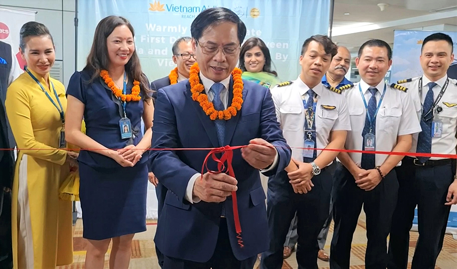 Khai trương đường bay thẳng Việt Nam - Ấn Độ góp phần gia tăng lượng khách quốc tế đến Việt Nam