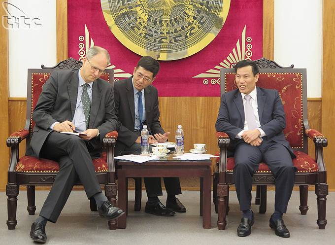 Bộ trưởng Bộ VHTTDL Nguyễn Ngọc Thiện tiếp Đại sứ CHLB Đức tại Việt Nam