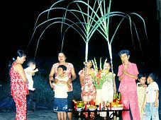 Văn hoá Khmer Nam bộ: Lễ cúng trăng (Óoc-om-bok)
