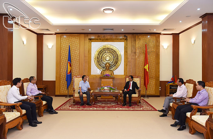 Tổng cục Du lịch làm việc với Đại sứ Việt Nam tại Campuchia