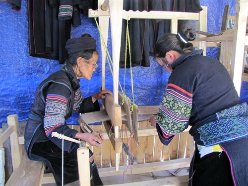 Lào Cai: Bảo tồn nghề truyền thống để khích lệ sự vươn lên của cộng đồng 