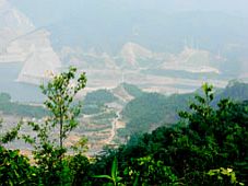 Phiêng Bung - Nà Hang (Tuyên Quang), nguyên sơ vùng rừng trên núi cao