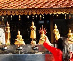 Doi Suthep - núi thiêng của Chiang Mai (Thái Lan)