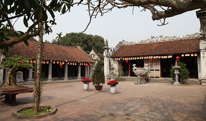 Chùa Bà Đanh - Núi Ngọc