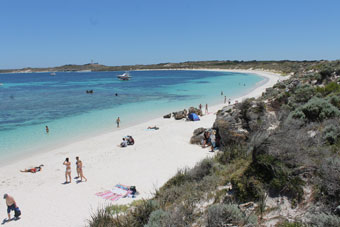  ve may bay di perth, ve may bay di uc