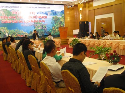 Du lịch Quảng Ninh đón 4,8 triệu lượt khách trong năm 2009