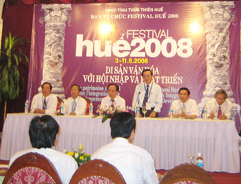Festival Huế 2008: Di sản văn hoá với hội nhập và phát triển