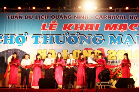 Quảng Ninh: Khai mạc Hội chợ Thương mại Du lịch Hạ Long 2014
