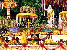 Du lịch trong dịp Đại lễ Phật đản 2008