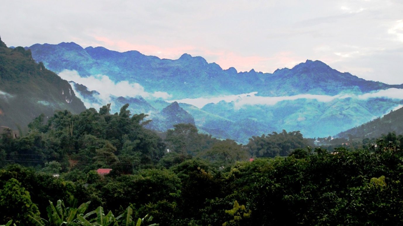 Khám phá phố chợ Đồng Văn – Hà Giang