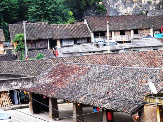 Khám phá phố chợ Đồng Văn – Hà Giang