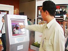 Ðưa trạm thông tin đa ngữ vào phục vụ Năm Du lịch quốc gia Mekong - Cần Thơ 2008