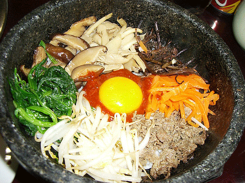 Cơm trộn Hàn Quốc. (Nguồn: tapchiamthuc.vn)