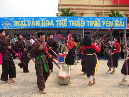 Xình ca là nét đẹp văn hóa đặc sắc trong kho tàng văn hóa của người Cao Lan.