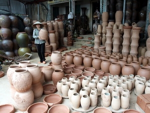 Làng gốm Phù Lãng. (Ảnh: Tiến Dũng/TTXVN)