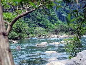 Điểm du lịch sinh thái Suối nước Moọc. (Ảnh: Minh Đức/TTXVN)
