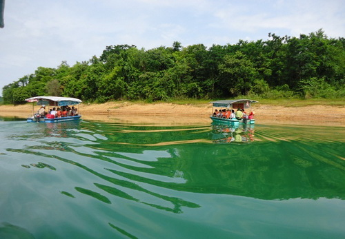Đoàn khảo sát tham quan Vườn quốc gia Bến En (Thanh Hóa)